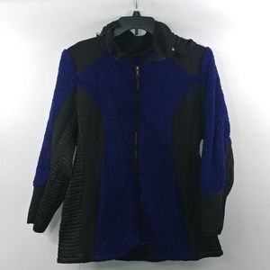 Catherines Womans Zipped Up Jacket Size 1X Hooded